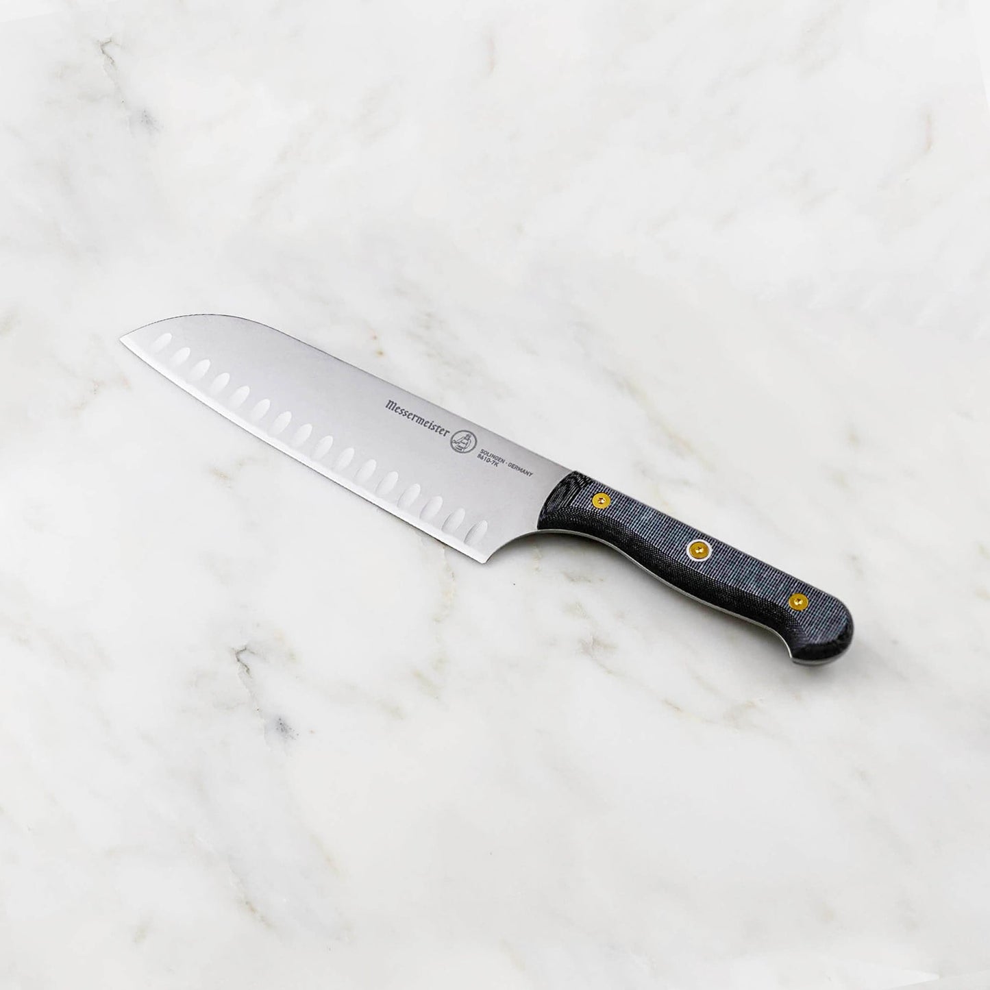 AANGEPASTE 18 CM SANTOKU MESSEN